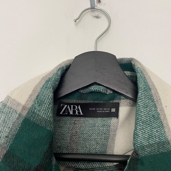 Zara Green and White Plaid Unlined Button Down Shirt Jacket Shacket - Picture 3 of 5